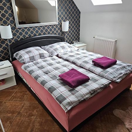 Greta Apartman Hajdúszoboszló Exteriör bild